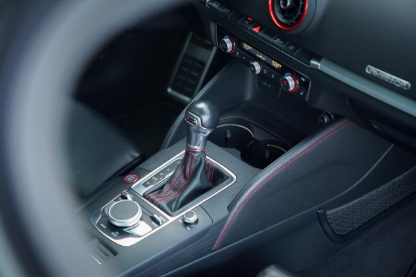 Audi S3 2.0 TFSI A3 quattro Pro Line Plus Aut / Pano / 20'' ABT / B&O