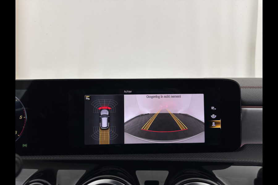 Mercedes-Benz CLA-Klasse Shooting Brake 200 d Business Solution AMG (INCL-BTW) *PANO | DISTRONIC | LEATHER-MICROFIBRE | MULITBEAM | AMBIENTLIGHT | BLINDSPOT | HEATED-SPORTSEATS | WIDESCREEN-DIGICOCKPIT | DAB+ | NAVI-FULLMAP | CAMERA | PRIVACYGLASS | 18''ALU*