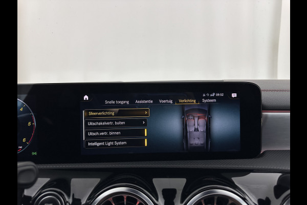 Mercedes-Benz CLA-Klasse Shooting Brake 200 d Business Solution AMG (INCL-BTW) *PANO | DISTRONIC | LEATHER-MICROFIBRE | MULITBEAM | AMBIENTLIGHT | BLINDSPOT | HEATED-SPORTSEATS | WIDESCREEN-DIGICOCKPIT | DAB+ | NAVI-FULLMAP | CAMERA | PRIVACYGLASS | 18''ALU*