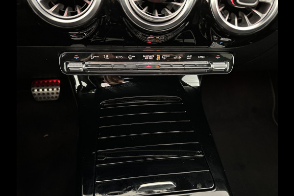 Mercedes-Benz CLA-Klasse Shooting Brake 200 d Business Solution AMG (INCL-BTW) *PANO | DISTRONIC | LEATHER-MICROFIBRE | MULITBEAM | AMBIENTLIGHT | BLINDSPOT | HEATED-SPORTSEATS | WIDESCREEN-DIGICOCKPIT | DAB+ | NAVI-FULLMAP | CAMERA | PRIVACYGLASS | 18''ALU*