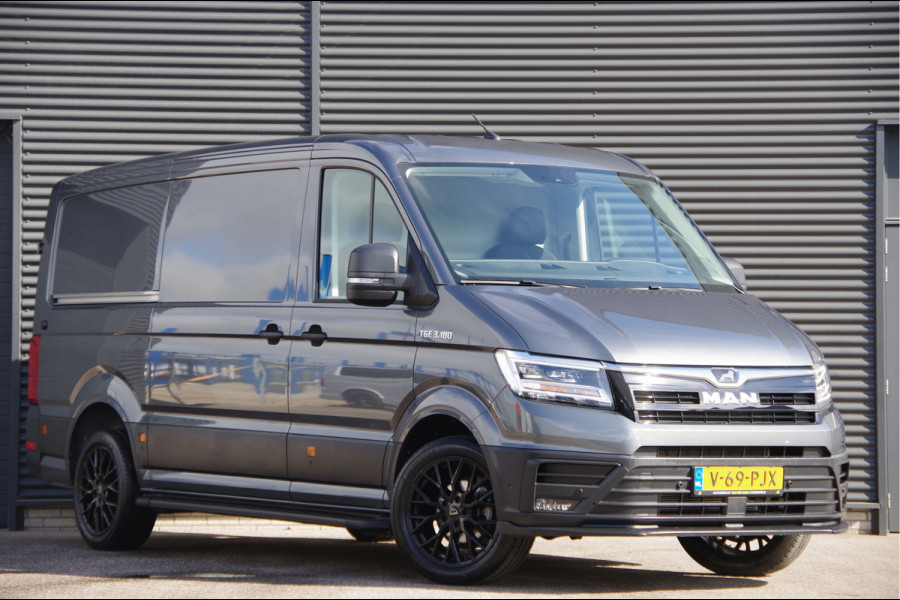MAN TGE 3.180 35 2.0 L3H2 177PK AUT. LED, TREKHAAK, GEV. ERGO ACTIVE STOEL, STANDKACHEL, STOELVERWARMING, STUURVERWARMING, VOORRUIT VERW