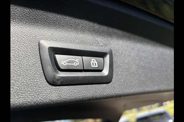 BMW X3 xDrive30e M Sport Plug-in Hybrid 292pk | VOL! | Panormamadak | Adaptive cruise | Trekhaak | M-pakket | Sportstoelen | 21 inch | Head-up Display | Memory seats | Harman Kardon | 360 graden camera | Keyless | Stoelverwarming | Adaptief deming systeem | Draadloos opladen