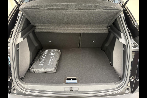 Peugeot 2008 1.2 Hybrid 145 GT | Navigatie | Parkeer Camera | Tot 8 jaar garantie