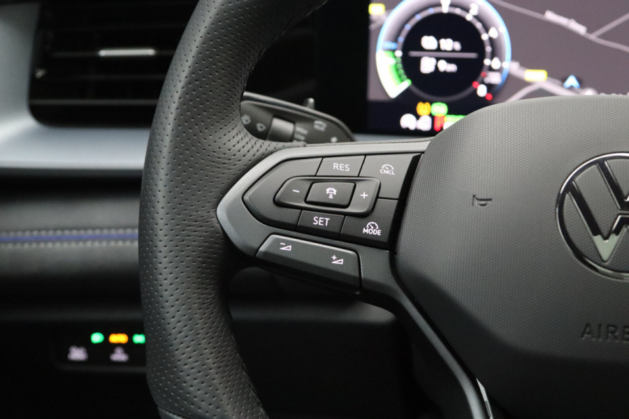 Volkswagen Tayron 1.5 eHybrid 272 PK R-Line Edition PHEV, Trekhaak, Panoramadak, Leder, Harman/Kardon