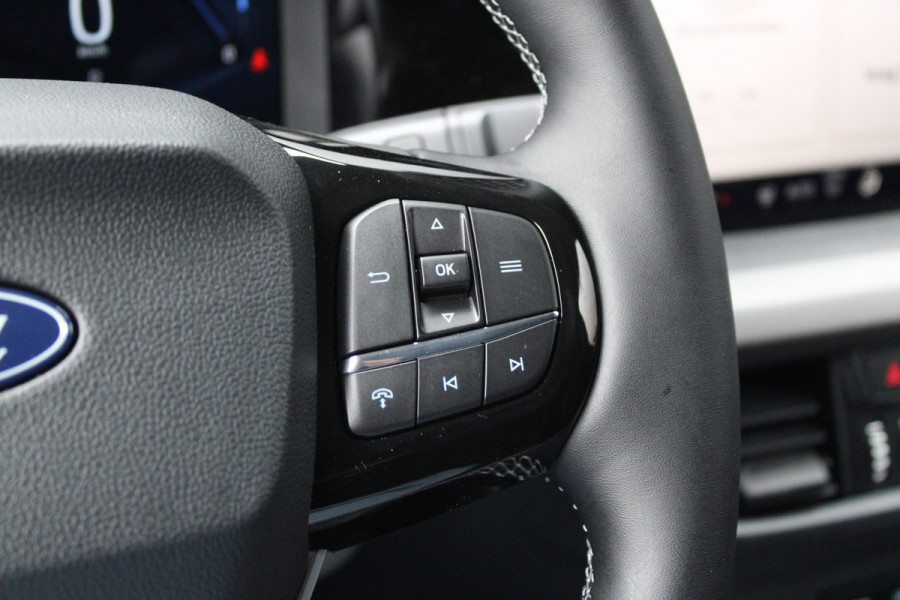 Ford E-Transit Courier Trend 44 kWh 136pk - Stoel/Stuurverwarming - Camera - Cruise - Carplay/Android - Rijklaar