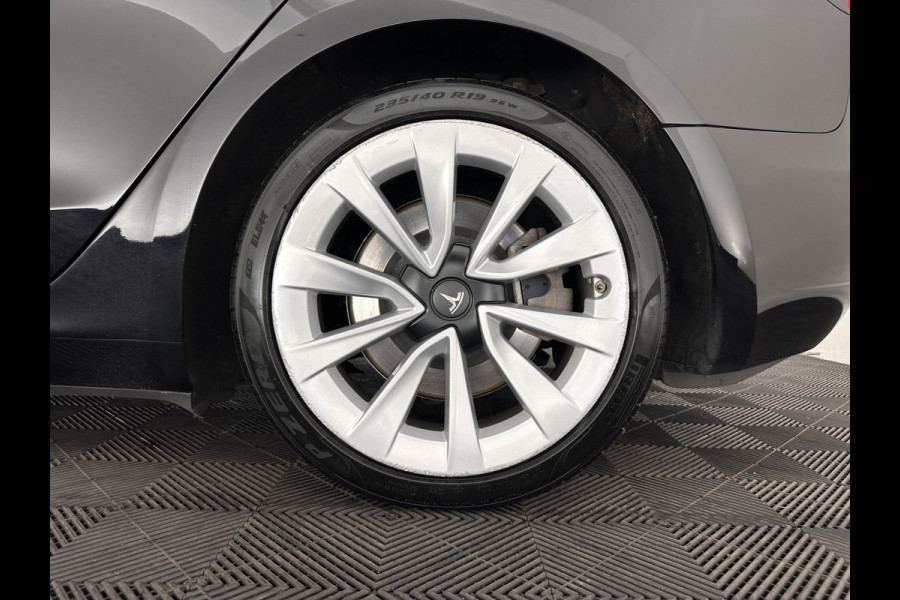 Tesla Model 3 Standard RWD Plus 60 kWh (⚠️electric motor makes a scraping noise ⚠️) [ 3-Fase-11kW ] {SOH-88%]  (INCL-BTW) Aut. *PANO | AUTOPILOT | LEATHER | KEYLESS | FULL-LED | MEMORY-PACK | TOPVIEW | DAB | CARPLAY | DIGI-COCKPIT | LANE-ASSIST | COMFORTSEATS | 19"ALU*