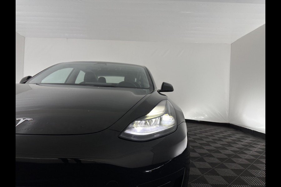 Tesla Model 3 Standard RWD Plus 60 kWh (⚠️electric motor makes a scraping noise ⚠️) [ 3-Fase-11kW ] {SOH-88%]  (INCL-BTW) Aut. *PANO | AUTOPILOT | LEATHER | KEYLESS | FULL-LED | MEMORY-PACK | TOPVIEW | DAB | CARPLAY | DIGI-COCKPIT | LANE-ASSIST | COMFORTSEATS | 19"ALU*