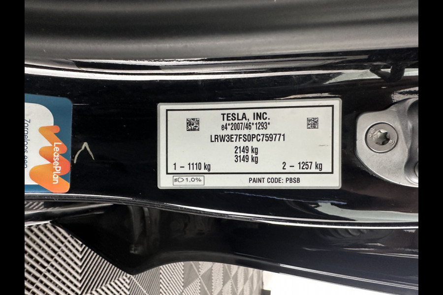 Tesla Model 3 Standard RWD Plus 60 kWh (⚠️electric motor makes a scraping noise ⚠️) [ 3-Fase-11kW ] {SOH-88%]  (INCL-BTW) Aut. *PANO | AUTOPILOT | LEATHER | KEYLESS | FULL-LED | MEMORY-PACK | TOPVIEW | DAB | CARPLAY | DIGI-COCKPIT | LANE-ASSIST | COMFORTSEATS | 19"ALU*