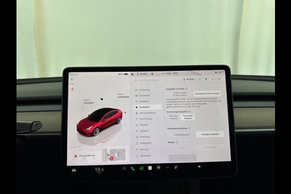 Tesla Model 3 Standard RWD Plus 60 kWh [ 3-Fase-11kW ] {SOH-87%} (INCL-BTW) Aut. *PANO | AUTOPILOT | LEATHER | KEYLESS | FULL-LED | MEMORY-PACK | TOPVIEW | DAB | CARPLAY | DIGI-COCKPIT | LANE-ASSIST | COMFORTSEATS | 19"ALU*