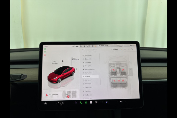 Tesla Model 3 Standard RWD Plus 60 kWh [ 3-Fase-11kW ] {SOH-87%} (INCL-BTW) Aut. *PANO | AUTOPILOT | LEATHER | KEYLESS | FULL-LED | MEMORY-PACK | TOPVIEW | DAB | CARPLAY | DIGI-COCKPIT | LANE-ASSIST | COMFORTSEATS | 19"ALU*