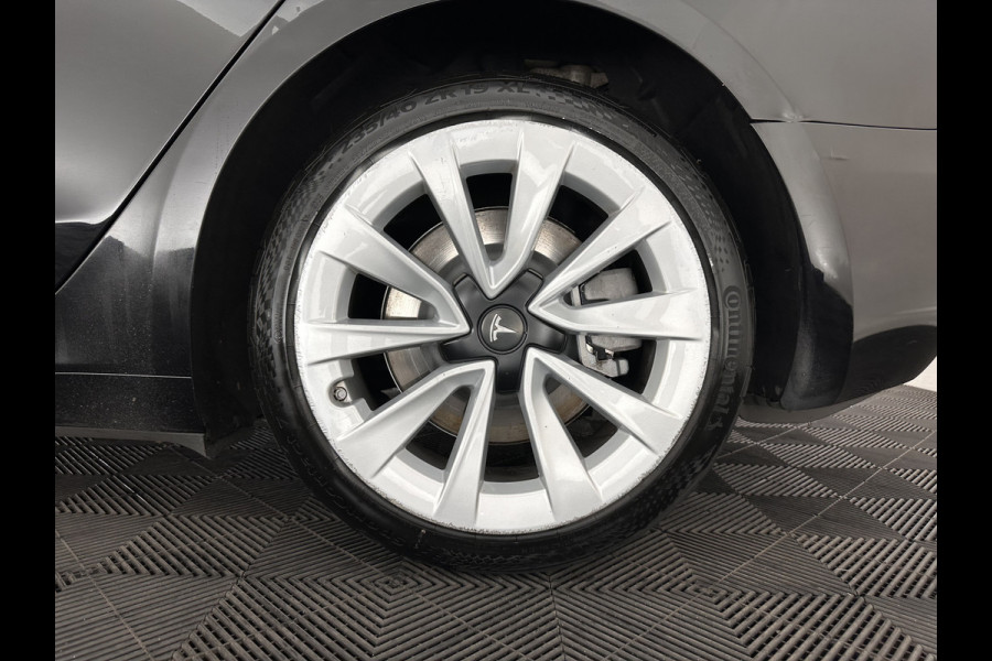 Tesla Model 3 Standard RWD Plus 60 kWh [ 3-Fase-11kW ] {SOH-87%} (INCL-BTW) Aut. *PANO | AUTOPILOT | LEATHER | KEYLESS | FULL-LED | MEMORY-PACK | TOPVIEW | DAB | CARPLAY | DIGI-COCKPIT | LANE-ASSIST | COMFORTSEATS | 19"ALU*