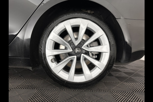 Tesla Model 3 Standard RWD Plus 60 kWh [ 3-Fase-11kW ] {SOH-87%} (INCL-BTW) Aut. *PANO | AUTOPILOT | LEATHER | KEYLESS | FULL-LED | MEMORY-PACK | TOPVIEW | DAB | CARPLAY | DIGI-COCKPIT | LANE-ASSIST | COMFORTSEATS | 19"ALU*