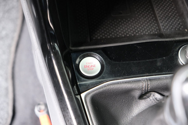 Volkswagen T-Cross 1.0 TSI Life R-Line - N.A.P. Airco