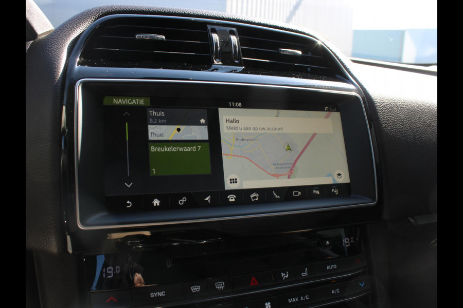 Jaguar F-Pace 2.0 Portfolio AWD 25t | PANORAMADAK | LEDEREN BEKLEDING |