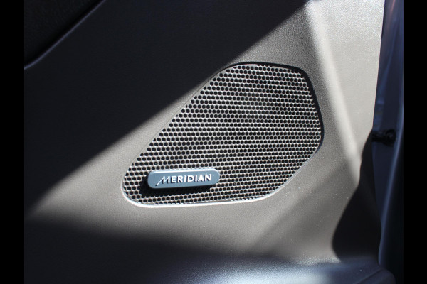 Jaguar F-Pace 2.0 Portfolio AWD 25t | PANORAMADAK | LEDEREN BEKLEDING |