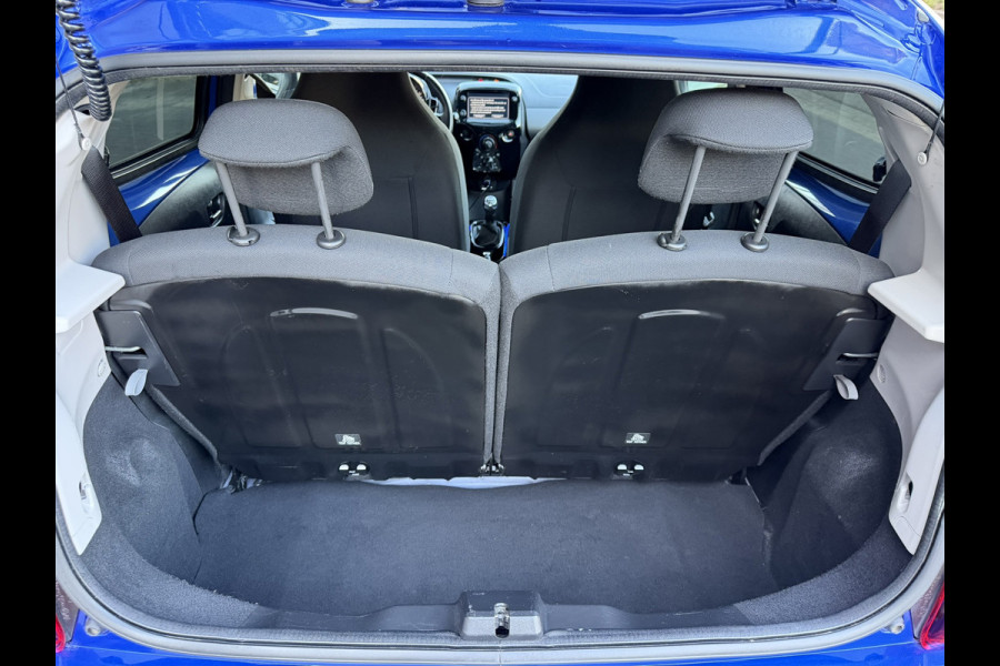 Peugeot 108 1.0 e-VTi Allure / Cruise Control / Navigatie - Apple CarPlay-Android / 124- KM Groot Onderhoud / NED-108