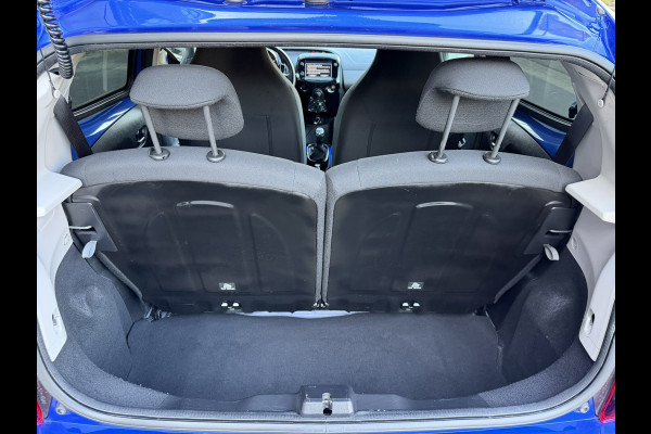 Peugeot 108 1.0 e-VTi Allure / Cruise Control / Navigatie - Apple CarPlay-Android / 124- KM Groot Onderhoud / NED-108
