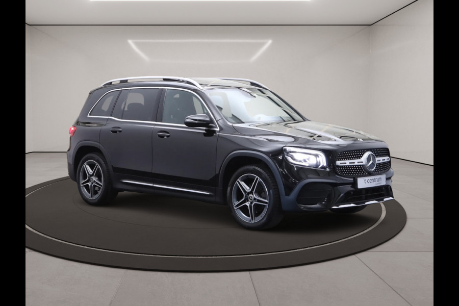 Mercedes-Benz Glb 200 Automaat AMG Line, Panoramadak, Trekhaak, Stoelverwarming