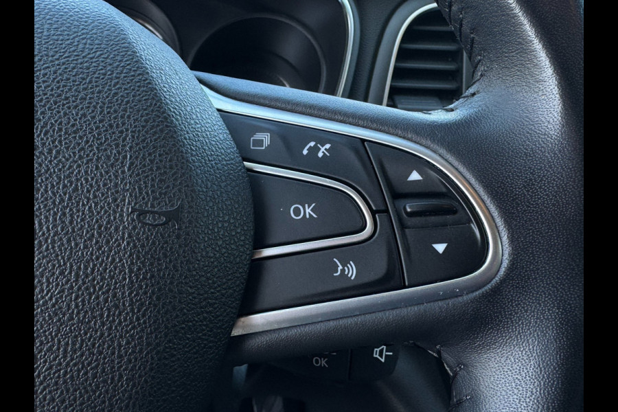 Renault Mégane 1.2 TCe Zen PDC / CRUISE / NAVI / STOELVERWARMING / ZWARTE LMV / ECC