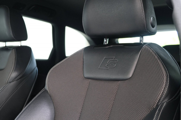 Audi A4 Avant 35 TFSI Launch edition Sport 2x S-Line Automaat - N.A.P. Airco, Cruise, Camera, Carplay.