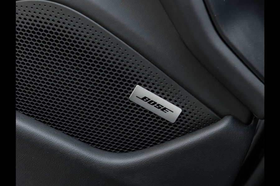 Porsche Taycan 4S Performance 84 kWh - Comfortstoelen - Luchtvering - Stoelventilatie - BOSE - INNO