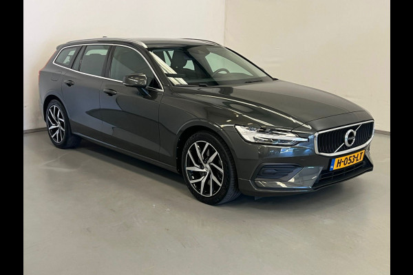 Volvo V60 2.0 T5 Momentum / NL-auto / CarPlay / Leder / Trekhaak