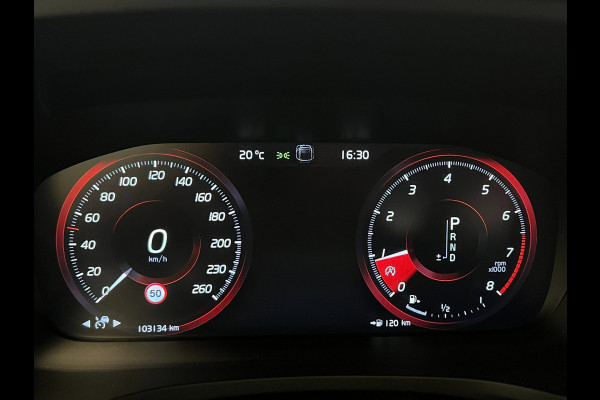 Volvo V60 2.0 T5 Momentum / NL-auto / CarPlay / Leder / Trekhaak