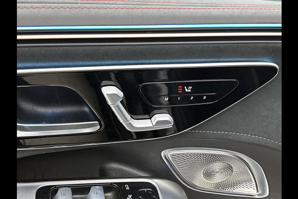 Mercedes-Benz EQE AMG 43 4MATIC 90 kWh(Goed OnderH, Panorama, 360 Camera, SfeerVerlichting, Massage Stoelen, StoelV, Lane A, Etc)