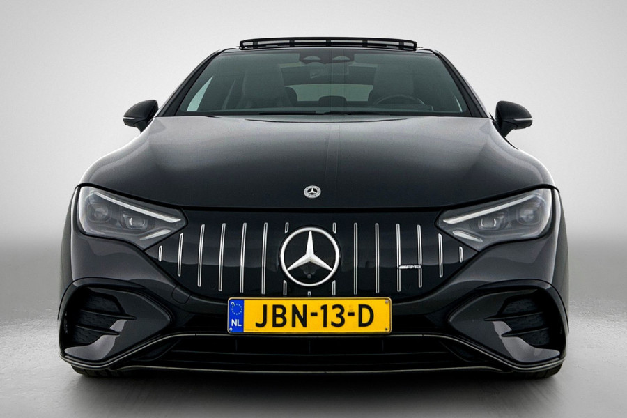 Mercedes-Benz EQE AMG 43 4MATIC 90 kWh(Goed OnderH, Panorama, 360 Camera, SfeerVerlichting, Massage Stoelen, StoelV, Lane A, Etc)