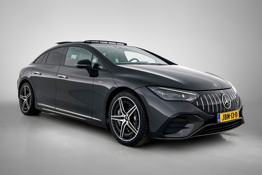 Mercedes-Benz EQE AMG 43 4MATIC 90 kWh(Goed OnderH, Panorama, 360 Camera, SfeerVerlichting, Massage Stoelen, StoelV, Lane A, Etc)