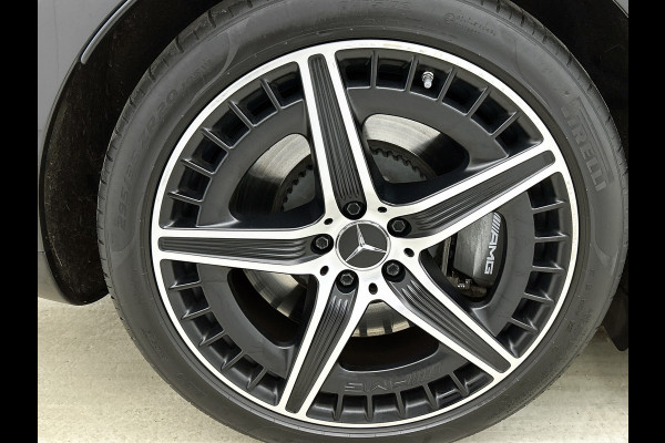 Mercedes-Benz EQE AMG 43 4MATIC 90 kWh(Goed OnderH, Panorama, 360 Camera, SfeerVerlichting, Massage Stoelen, StoelV, Lane A, Etc)