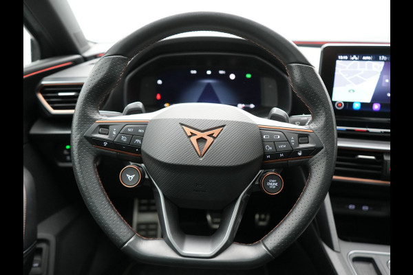 CUPRA Leon 1.4 e-Hybrid VZ Copper Edition PHEV 245pk Dealer O.H PHEV | Panodak | Adaptive Cruise | Sportstoelen Memory & Verwarmd | Sfeerverlichting | Apple Carplay | Blis | Keyless | Stuur Verwarmd | Navigatie | Virtual | DAB | Plug In Hybrid