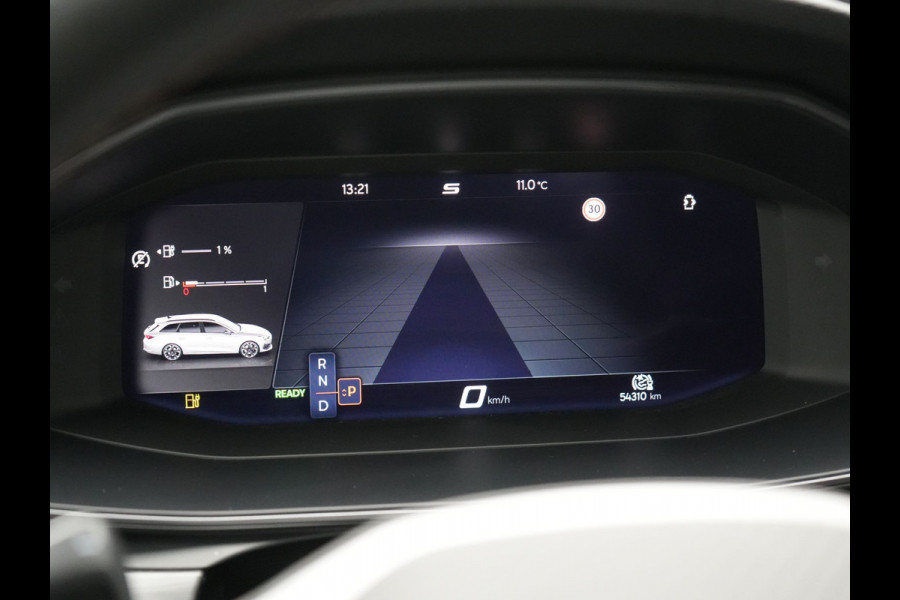CUPRA Leon 1.4 e-Hybrid VZ Copper Edition PHEV 245pk Dealer O.H PHEV | Panodak | Adaptive Cruise | Sportstoelen Memory & Verwarmd | Sfeerverlichting | Apple Carplay | Blis | Keyless | Stuur Verwarmd | Navigatie | Virtual | DAB | Plug In Hybrid