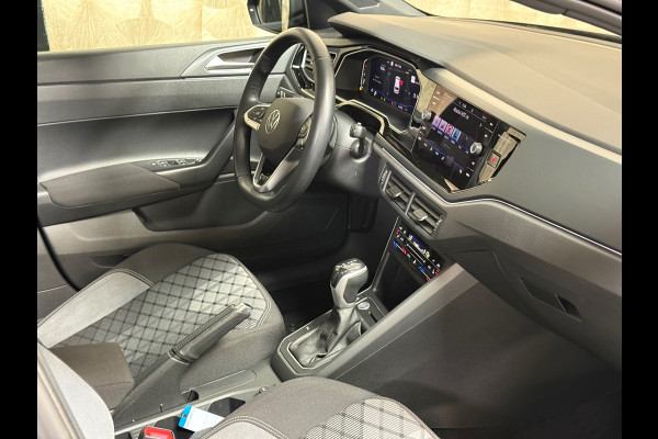 Volkswagen Polo 1.0 TSI R-Line Business | Pano | Stoelverwarming | Camera | Carplay