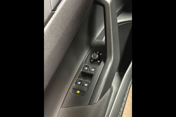 Volkswagen Polo 1.0 TSI R-Line Business | Pano | Stoelverwarming | Camera | Carplay