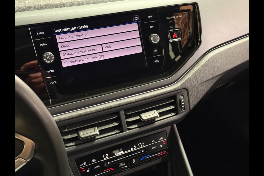 Volkswagen Polo 1.0 TSI R-Line Business | Pano | Stoelverwarming | Camera | Carplay