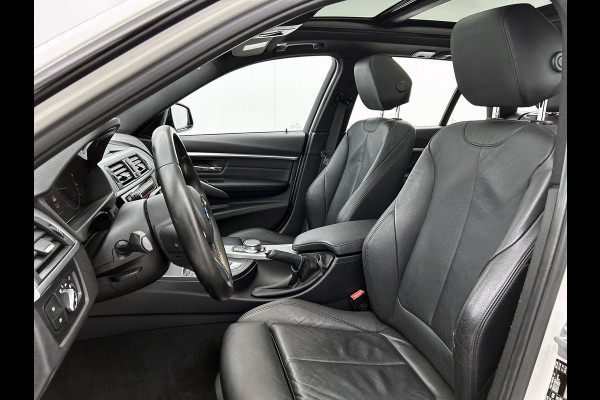 BMW 3 Serie Touring 320i Edition M Sport Shadow Executive(NL-auto, Dealer OnderH, Panorama, Camera, StoelV, Climate Con, NaviProf)