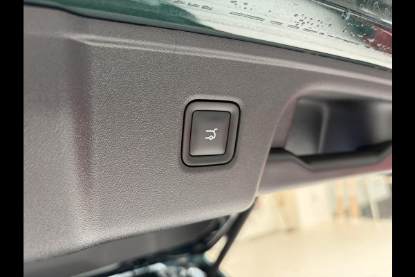 Leapmotor C10 Design REEV 28.4 kWh | 215 PK | 974 km WLTP | Navigatie | Parkeer camera