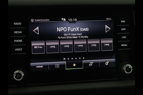 Škoda Kodiaq 1.5 TSI Business Edition | Trekhaak | Half leder | Keyless | Carplay | Canton Sound | Sfeerverlichting | Navigatie | Camera | Cruise control | Full LED | Bluetooth | Climate control