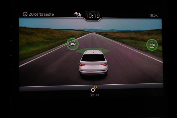 Škoda Kodiaq 1.5 TSI Business Edition | Trekhaak | Half leder | Keyless | Carplay | Canton Sound | Sfeerverlichting | Navigatie | Camera | Cruise control | Full LED | Bluetooth | Climate control