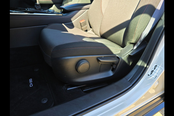 Mazda CX-30 2.5 e-SkyActiv-G Homura - 150 Pk - Mild Hybrid - Navi - ParkeerCamera