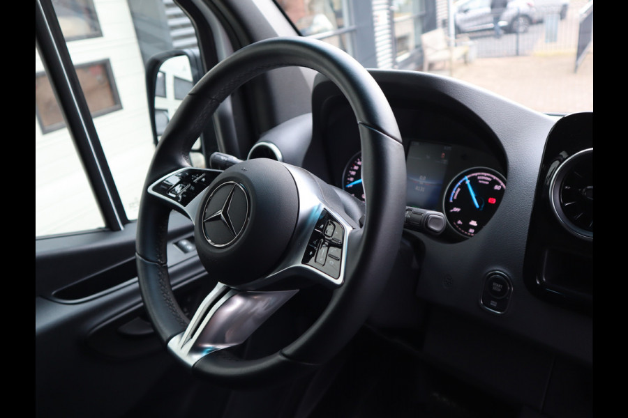 Mercedes-Benz eSprinter 414 Accu 113 kWh WLPT 445 KM AC+DC Snelladen L3H2 Maxi - Trekhaak