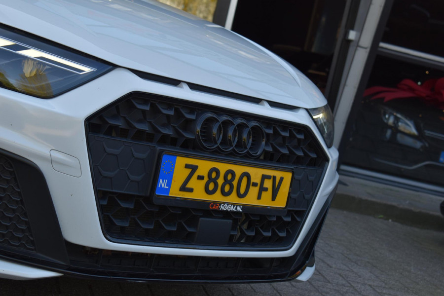 Audi A1 Sportback 35 TFSI S-Line Lane ACC Keyless