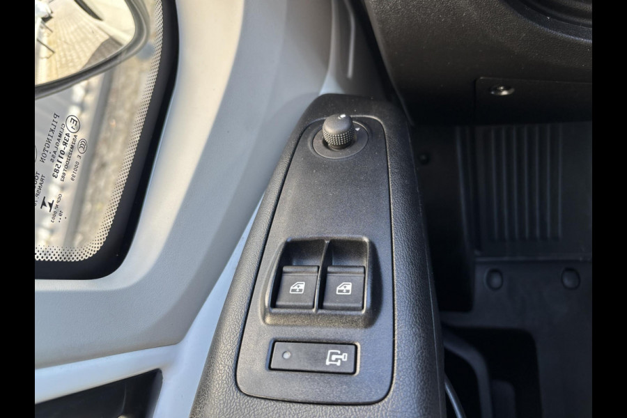 Peugeot Boxer 330 2.2 HDi 120 L1H1*AIRCO*CAMERA*CRUISE*PDC*HAAK*