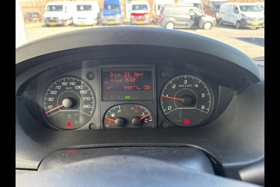 Peugeot Boxer 330 2.2 HDi 120 L1H1*AIRCO*CAMERA*CRUISE*PDC*HAAK*