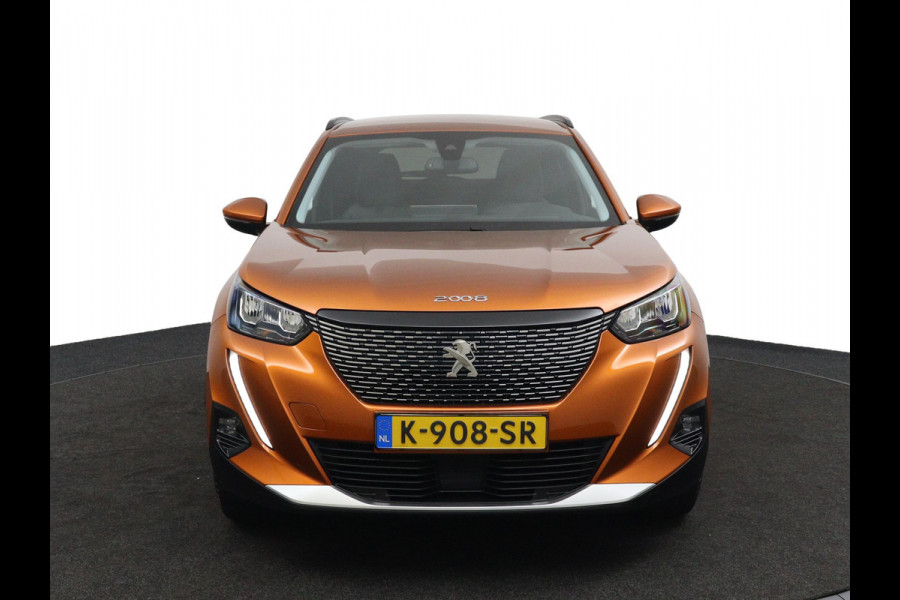 Peugeot 2008 1.2 Allure*130PK*NAVI*CAM*HAAK*ECC*CRUISE*