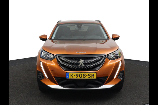 Peugeot 2008 1.2 Allure*130PK*NAVI*CAM*HAAK*ECC*CRUISE*