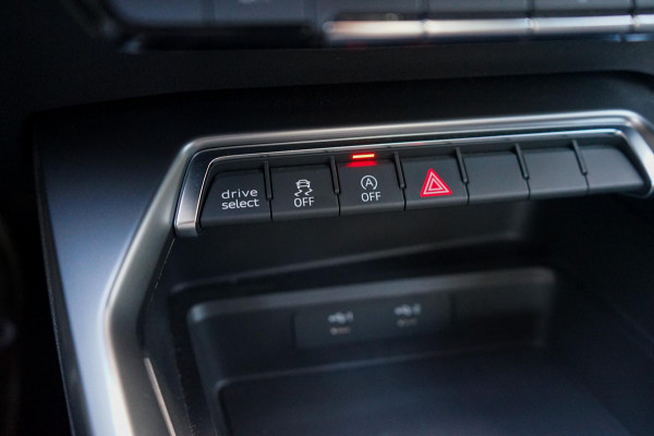 Audi A3 Limousine 30 TFSI Advanced edition