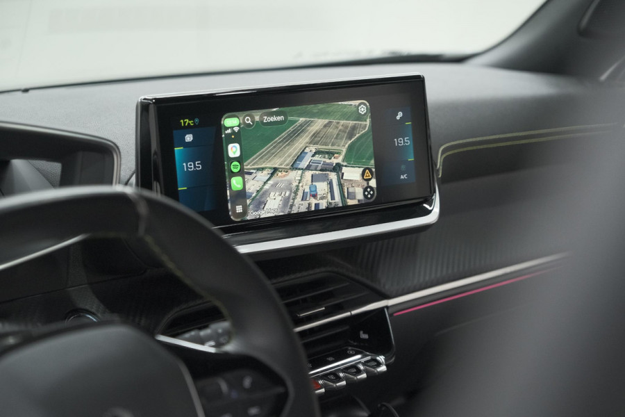 Peugeot e-2008 EV GT 50 kWh | 11 KW Laadfunctie   | Pack Winter | Alcantara | Navigatie | Camera