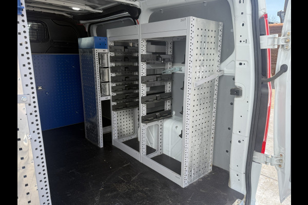 Ford Transit Custom 340 1.0 PHEV 120PK Benzine Automaat L1H1 Airco Cruise Control Parkeersensoren Voor- & Achter Stoelverwarming Inbouw